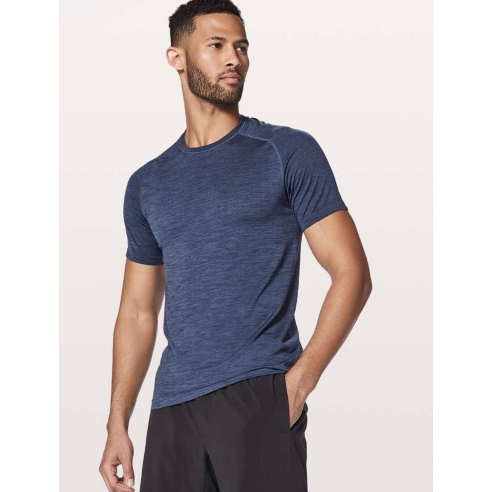 Lululemon Metal Vent Tech Short Sleeve‎ T Shirt Mens L Blue Athleisure Gorpcore